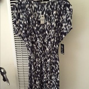 NWT Express black white tie-dye pattern dress cinched waist